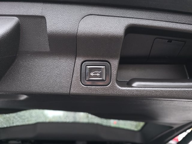 Used 2019 GMC Acadia SLT AWD/4WD image 11