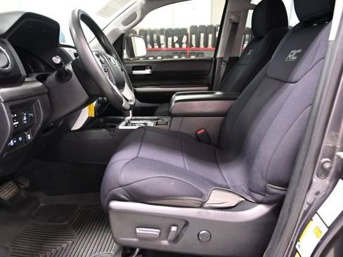 Used 2019 Toyota Tundra SR5 AWD/4WD image 11