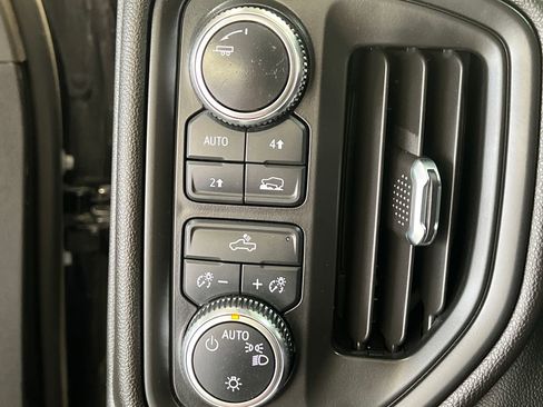 Used 2024 GMC Sierra 1500 Pro w/ Graphite Edition AWD/4WD image 25