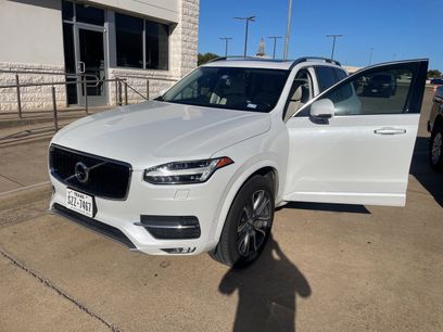 Used 2018 Volvo XC90 T6 Momentum w/ Convenience Package