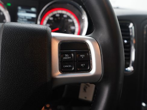 Used 2013 Dodge Durango SXT w/ Blacktop Pkg image 26