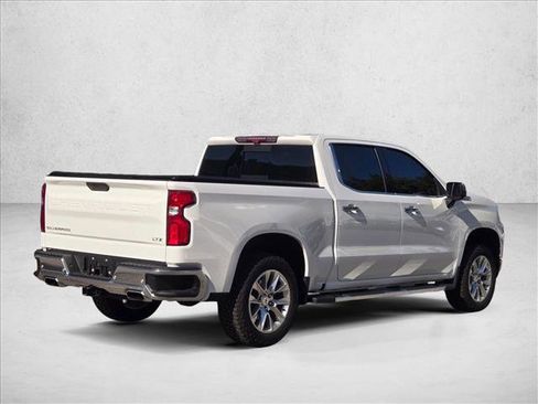 Used 2021 Chevrolet Silverado 1500 LTZ w/ LTZ Premium Package image 5