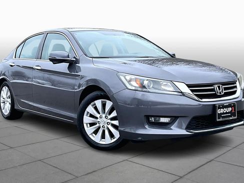 Used 2015 Honda Accord EX image 3
