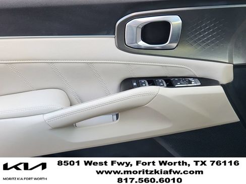 Certified 2023 Kia Sorento SX FWD image 22