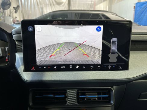 New 2026 Ford Maverick XLT w/ XLT Luxury Package image 19