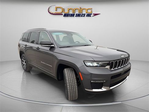Used 2024 Jeep Grand Cherokee L Limited image 4