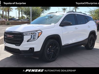 Used 2024 GMC Terrain SLT w/ Elevation Edition