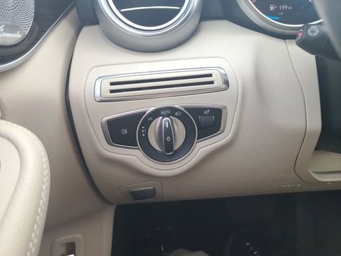 Used 2021 Mercedes-Benz C 300 4MATIC Sedan image 26
