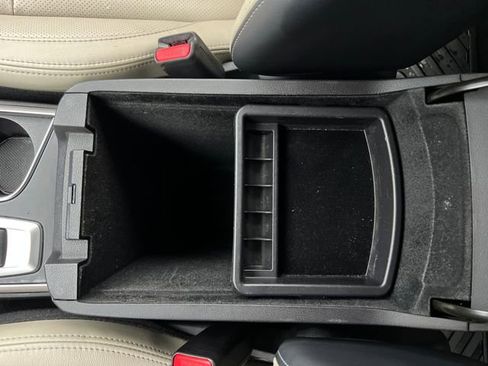 Used 2020 Subaru Ascent Limited w/ Technology Package image 31