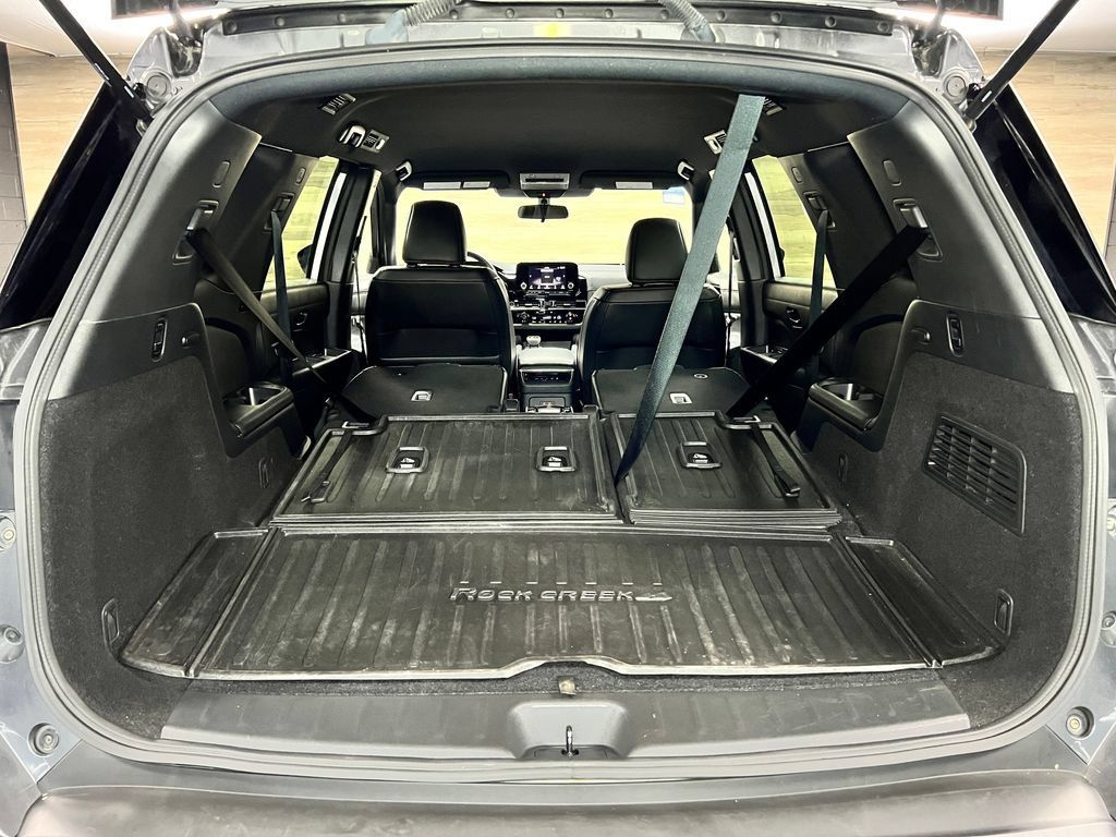 Used 2024 Nissan Pathfinder Rock Creek AWD/4WD image 22