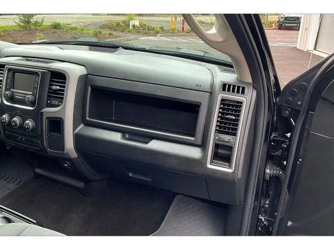 Used 2024 RAM 1500 Tradesman w/ Tradesman SXT Package image 16