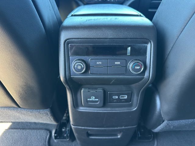 Used 2023 GMC Acadia SLT AWD/4WD image 25
