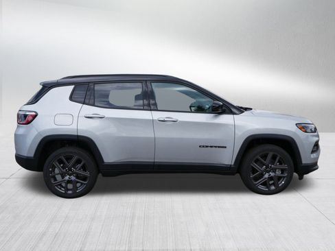 New 2026 Jeep Compass Limited image 8