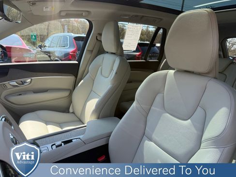 Certified 2023 Volvo XC90 B5 Plus w/ Protection Package Premier AWD/4WD image 18