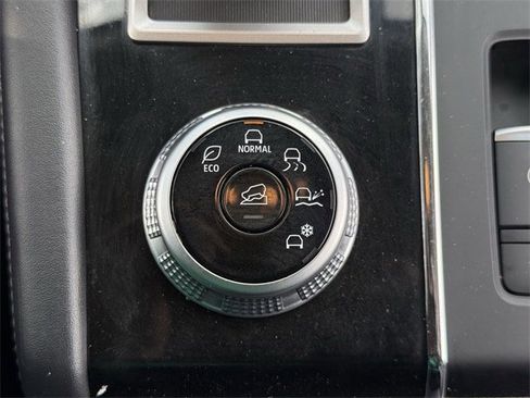 Used 2022 Mitsubishi Outlander SE image 21