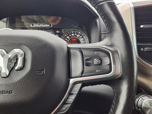 Used 2019 RAM 1500 Laramie image 14