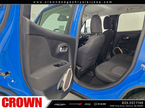 Used 2015 Jeep Renegade Latitude image 20