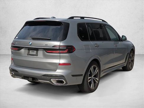 Used 2024 BMW X7 xDrive40i w/ Executive Package AWD/4WD image 5