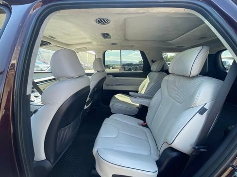 Used 2024 Hyundai Palisade Calligraphy AWD/4WD image 11