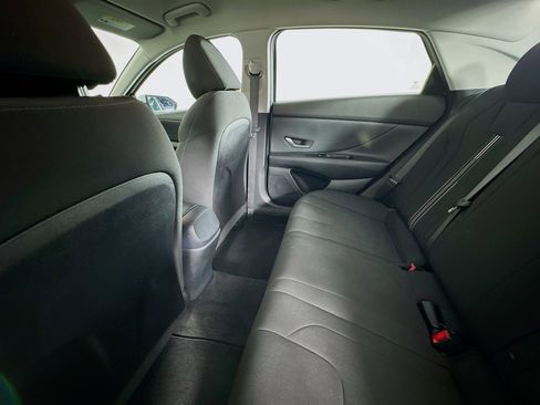 Used 2021 Hyundai Elantra SEL w/ Cargo Package FWD image 24