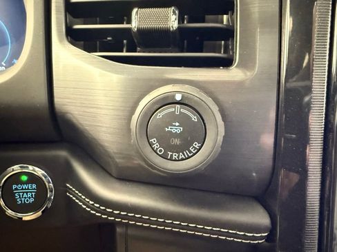 New 2025 Ford F150 Lightning Platinum image 37