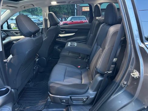 Used 2019 Subaru Ascent Premium w/ Popular Package #2A AWD/4WD image 10