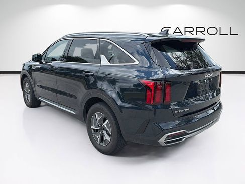 Used 2023 Kia Sorento EX FWD image 5