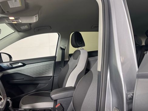 Used 2023 Volkswagen Taos S w/ IQ Drive S Package image 22