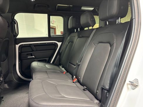 New 2025 Land Rover Defender 110 V8 image 28