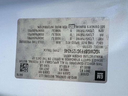 Used 2016 Chevrolet Express 2500 Extended image 27