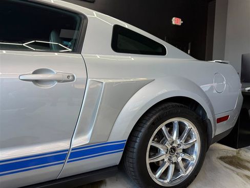 Used 2008 Ford Mustang Shelby GT500 RWD image 39
