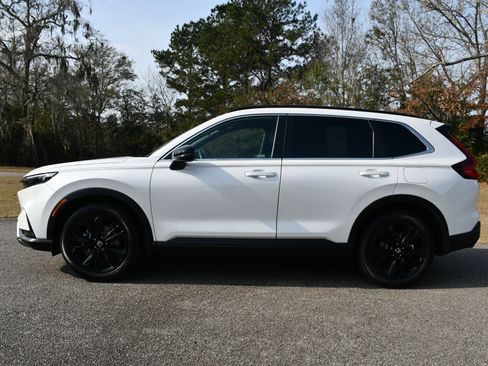 Used 2023 Honda CR-V Sport Touring image 2