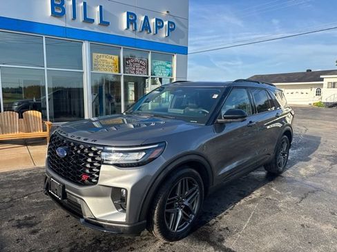 Used 2025 Ford Explorer ST AWD/4WD image 7