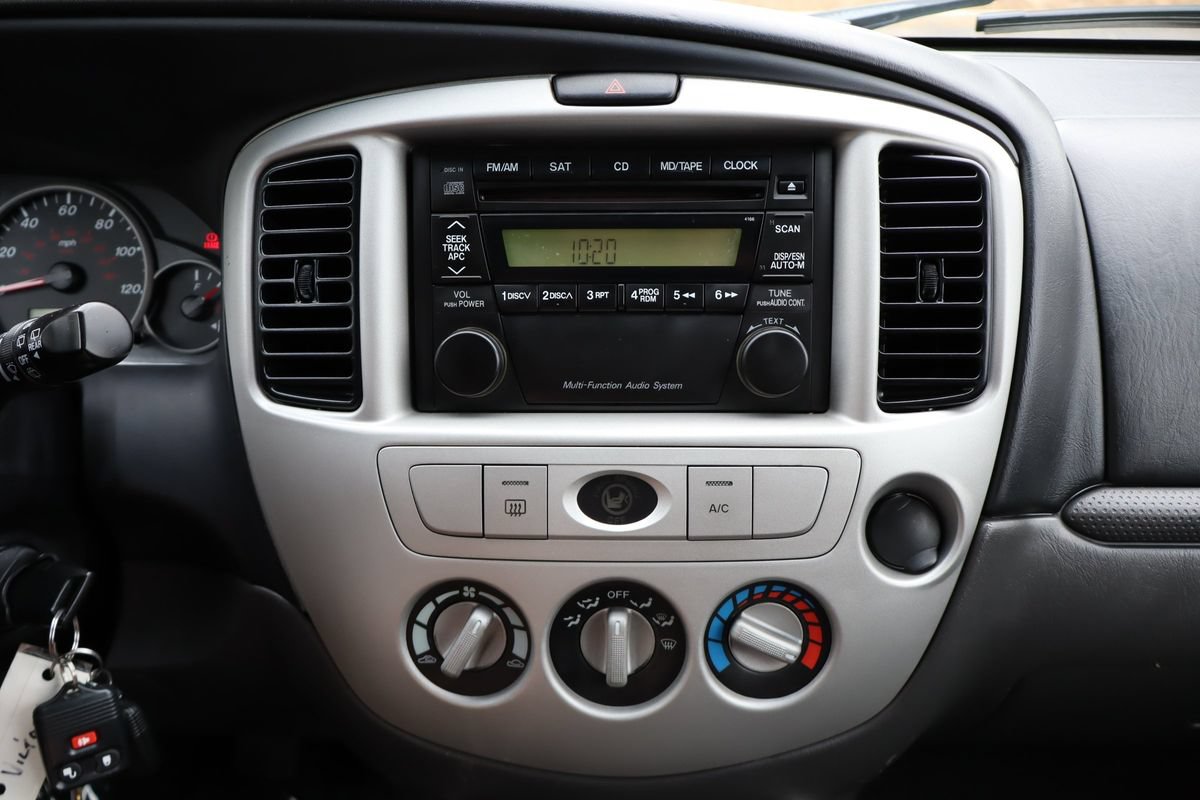 Used 2006 MAZDA Tribute I AWD/4WD image 32