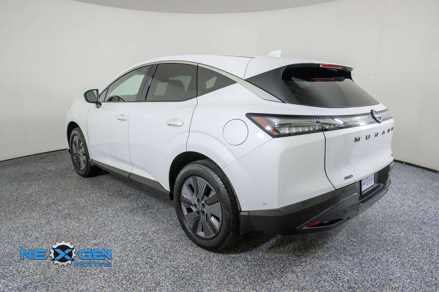 Used 2025 Nissan Murano SL AWD/4WD image 6