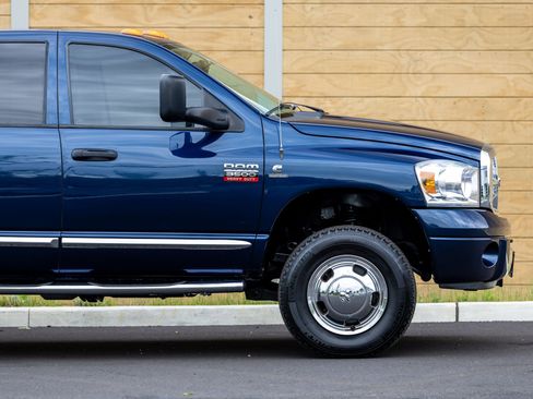 Used 2008 Dodge Ram 3500 Truck Laramie w/ Trailer Tow Group AWD/4WD image 19