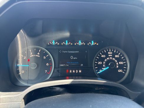 Used 2019 Ford F150 XLT w/ Equipment Group 302A Luxury RWD image 13