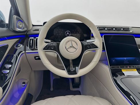 New 2026 Mercedes-Benz Maybach S 580 4MATIC image 25