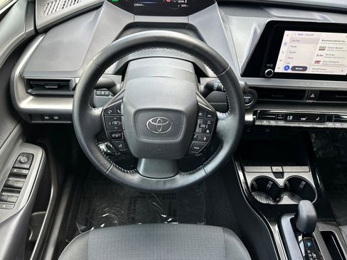 Used 2023 Toyota Prius LE image 15