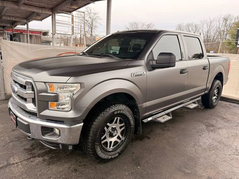 Used 2015 Ford F150 XLT image 8