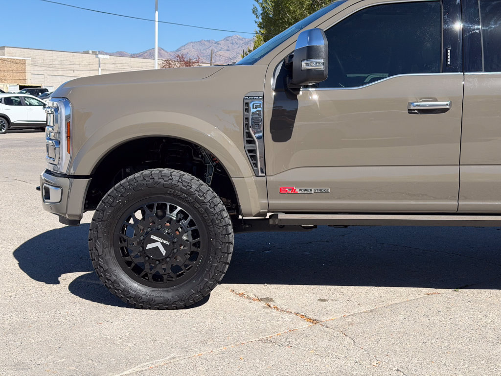 Used 2026 Ford F450 Platinum w/ Platinum Plus Package AWD/4WD image 9