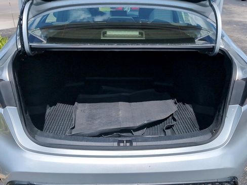 Used 2022 Toyota Corolla SE image 8