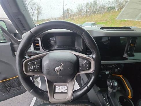 Used 2021 Ford Bronco Badlands image 14