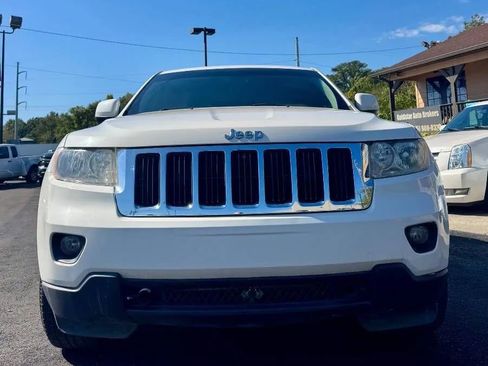 Used 2012 Jeep Grand Cherokee Laredo image 6