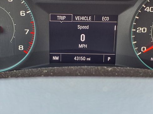 Used 2024 Chevrolet Malibu LT image 17