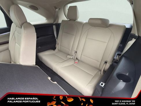 Used 2017 Acura MDX w/ Technology Package AWD/4WD image 18