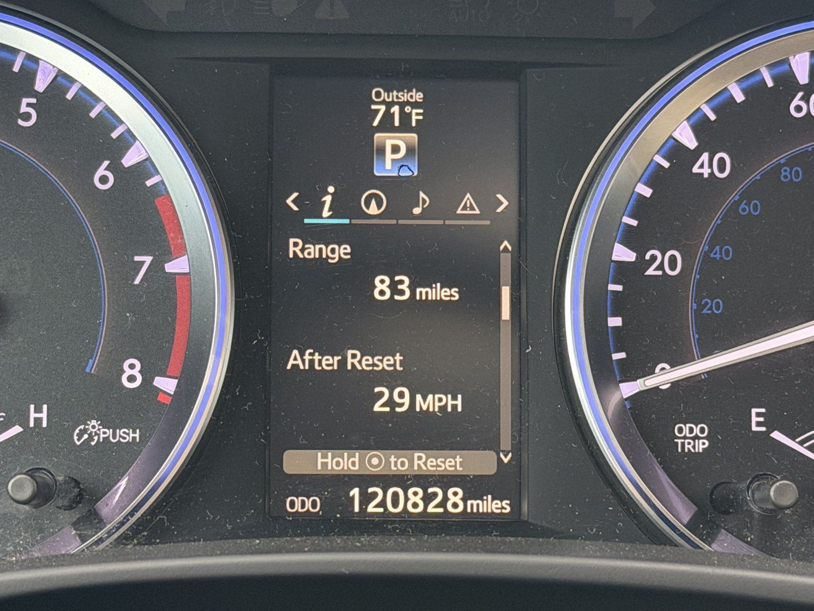 Used 2016 Toyota Highlander XLE AWD/4WD image 6