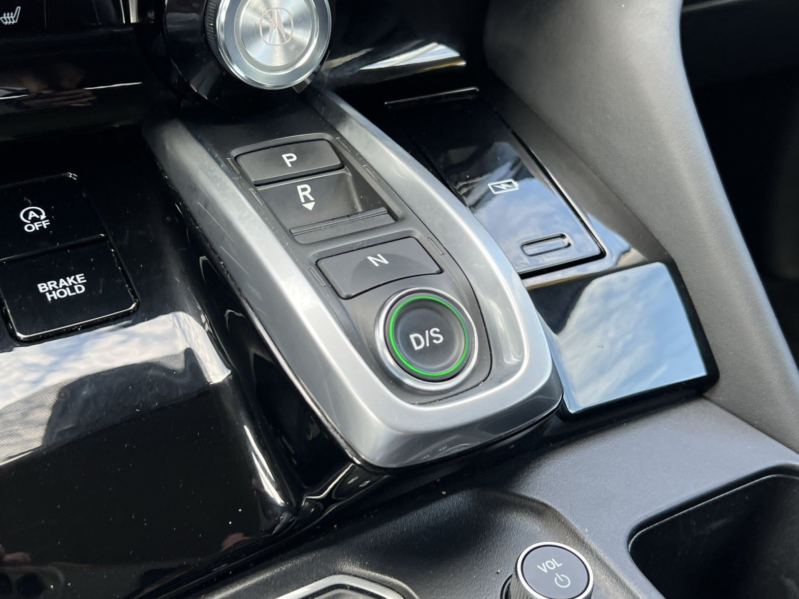 Certified 2023 Acura MDX w/ Technology Package AWD/4WD image 19