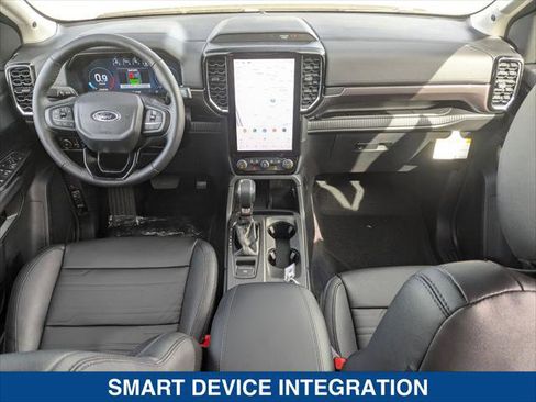 New 2025 Ford Ranger Lariat w/ Black Appearance Package image 16