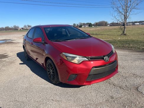 Used 2016 Toyota Corolla LE image 1